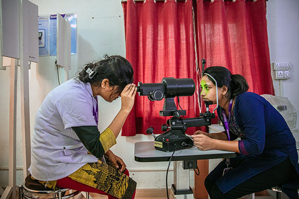 optometry clinic image 01