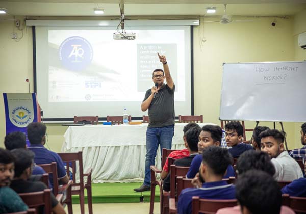 Image 298 - interactive session on networking